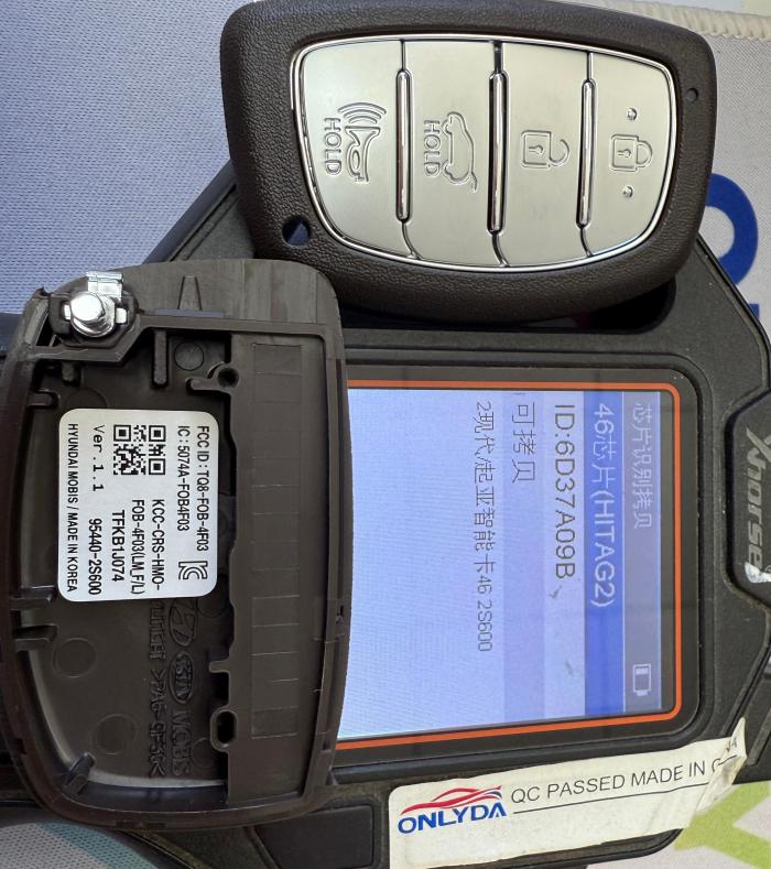 Original Hyundai Tucson Keyless 4 button remote key with 433.92MHZ with HITAG2  7945A/7953A 46 chip      fcc ID : TQ8-FOB-4F03                          PN:95440-2S600