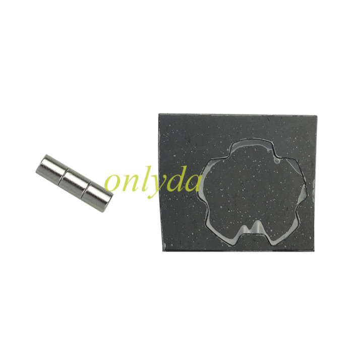 For KYMCO motorcycle key  shell with left cut blade with badge