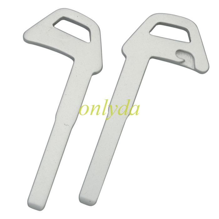 Volvo 5 button remote key shell with key blade with printed volvo  badge