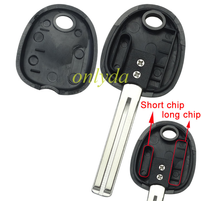 For Hyundai transponder key shell with balde have chip solt ,with badge , pls choose blade