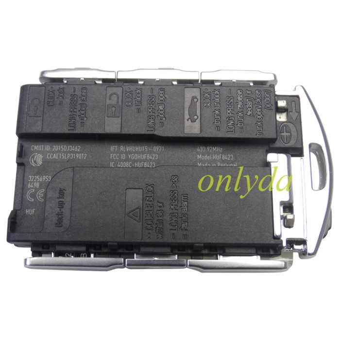 Genuine For Volvo smart card 3+1 button 433.92 Mhz chip :8A(Tiris DST AES ) CMIITID :2015DJ3461 IC:4008C-HUF8423 FCC ID YGOHUF8423 Made in Portugal 2pcs remote key+ 1pc Bluetooth card /set