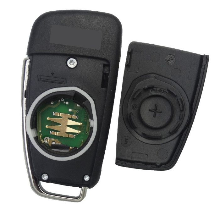 Original Audi Q3 / A1 3 button remote key with ID48 TP25 chip 434mhz  8X0837220D 2012-2015   Audi A1  2012-2016   Audi Q3  2010-2018 S1 /TT/R8 8X0 837 220D  434mhz  without blade,