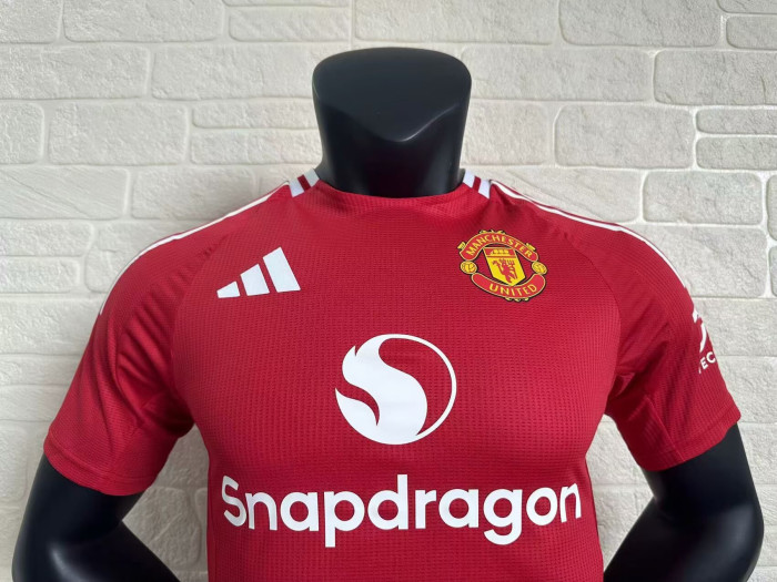Manchester United Home Player Jersey 24/25
