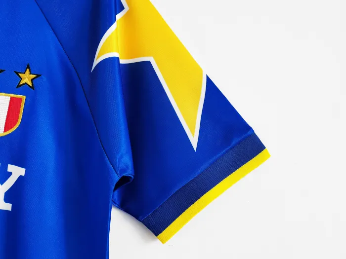 Juventus Away Retro Jersey 95/96