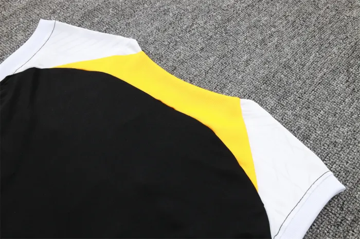 Chelsea Training Jersey 23/24