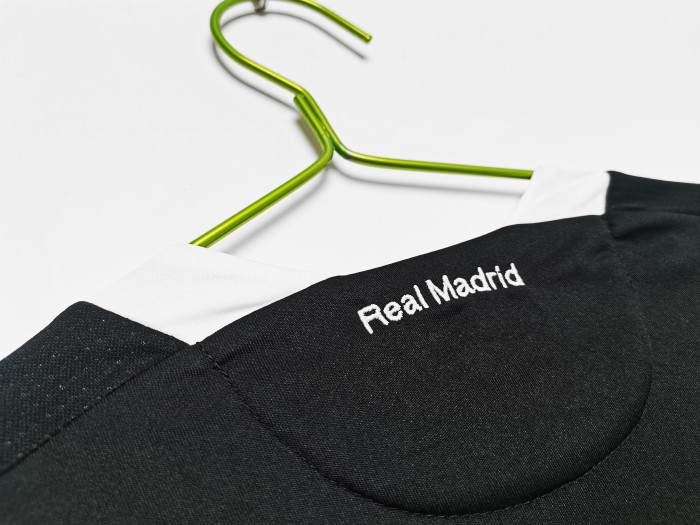 Real Madrid Away Retro Jersey 2008/09