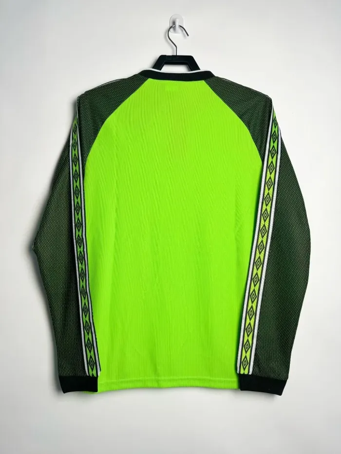Manchester United Home Long Sleeve Retro Jersey 1998/99