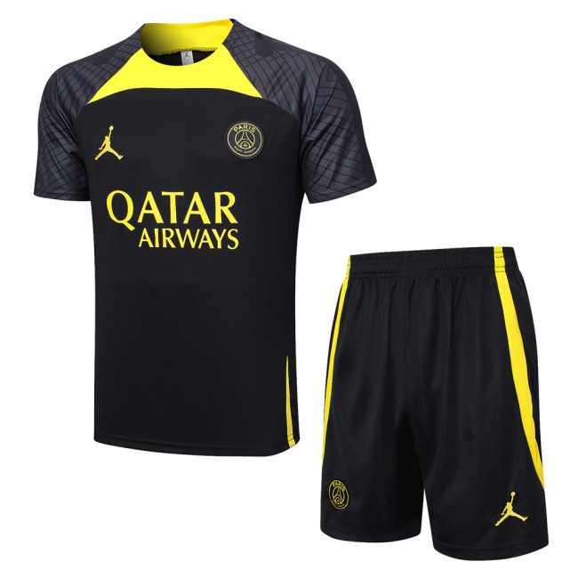 Paris Saint-Germain Training Jersey 23/24