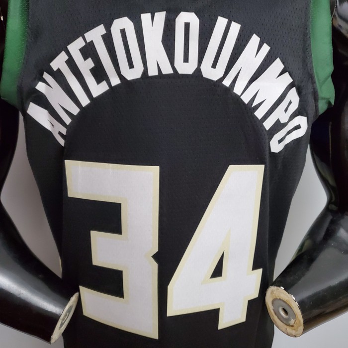 Giannis Antetokounmpo Milwaukee Bucks Swingman Jersey Black