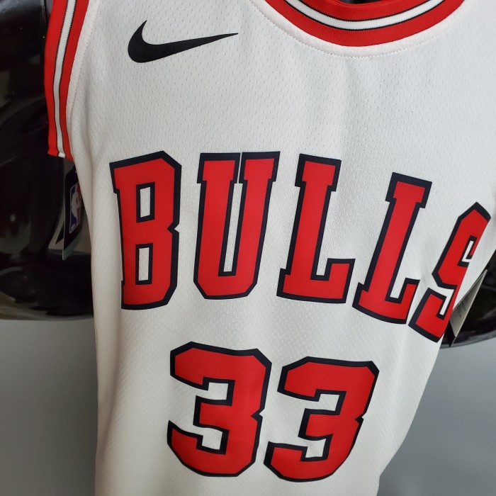 Scottie Pippen Chicago Bulls 75th Anniversary Swingman Jersey White
