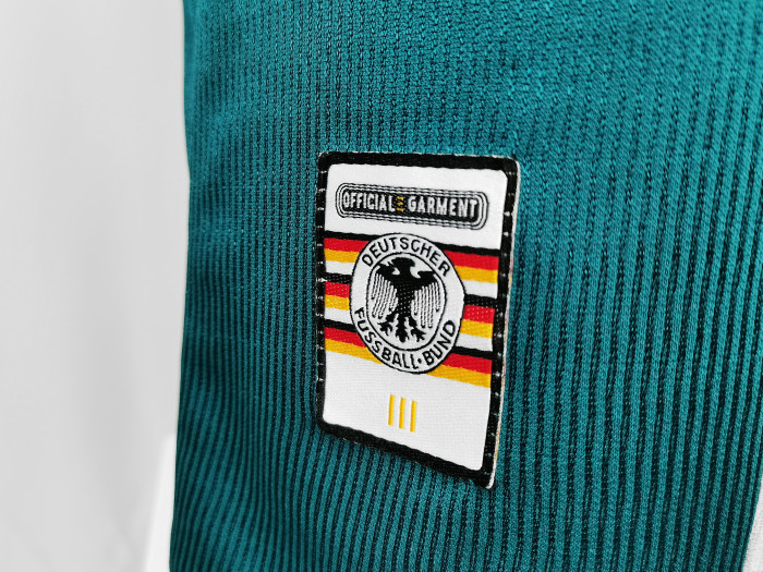 Germany Retro Jersey 98/00