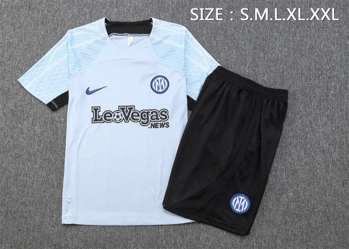 Inter Milan Training Jersey 23/24