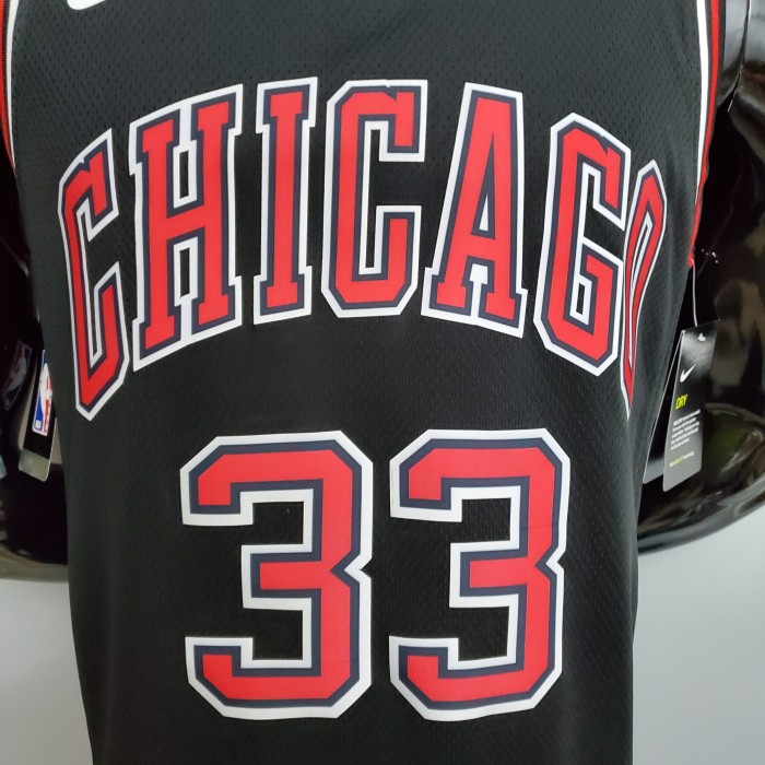 Scottie Pippen Chicago Bulls Swingman Jersey Black