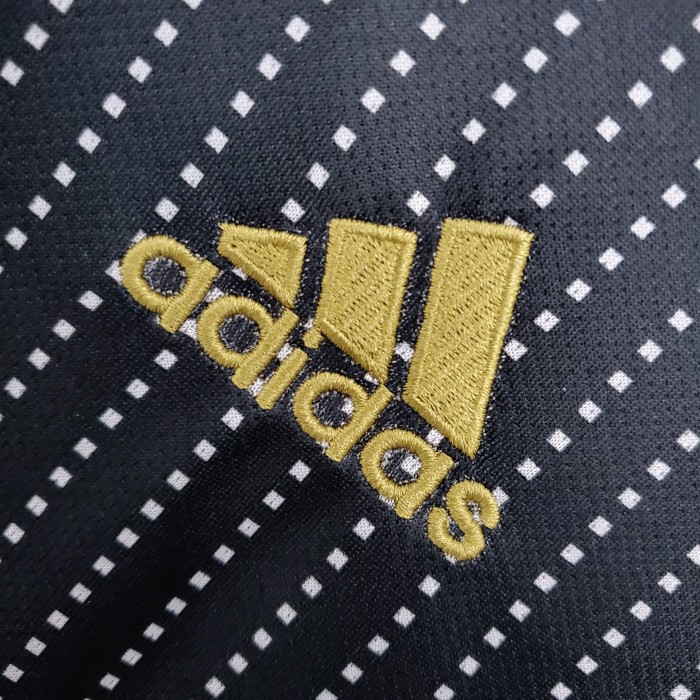 Bayern Munich Away Man Jersey 21/22