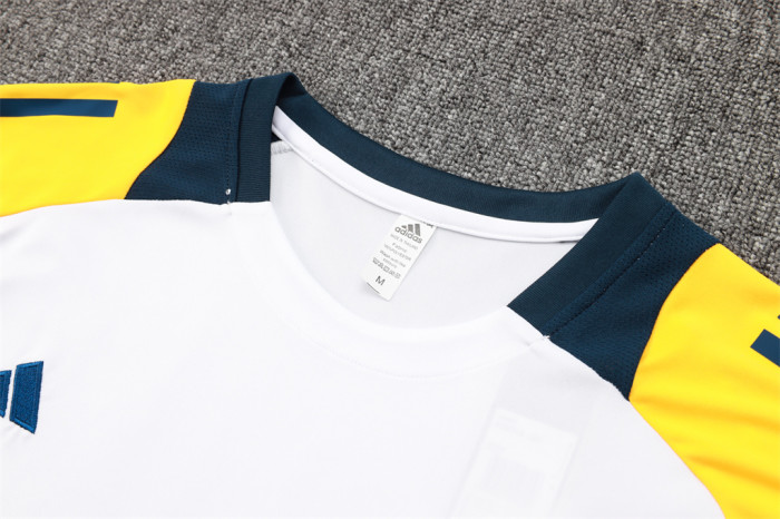 Real Madrid Training Short sleeve Jersey 24/25
