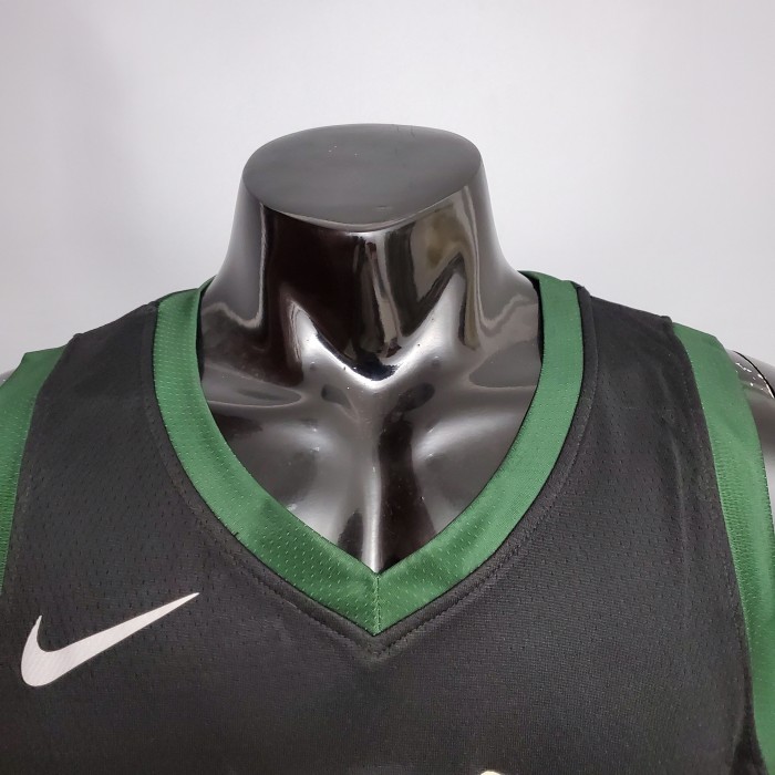 Giannis Antetokounmpo Milwaukee Bucks Swingman Jersey Black