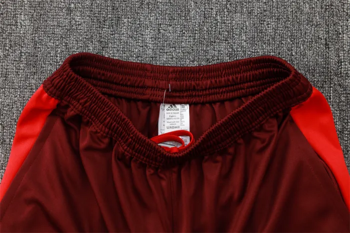 Internacional Training Short sleeve Suit 24/25