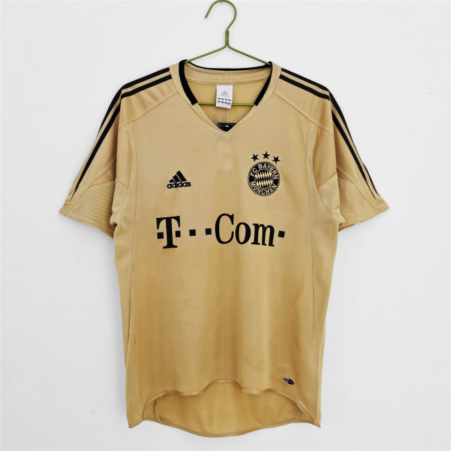 Bayern Munich Away Retro Jersey 2004/05