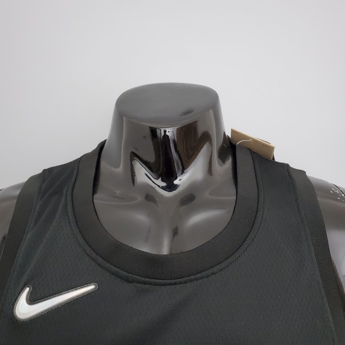 Dwyane Wade Miami Heat 2022 City Edition Swingman Jersey Black