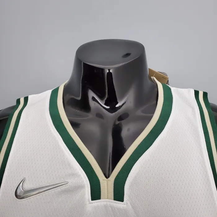 Jrue Holiday Milwaukee Bucks 2021/22 Swingman Jersey White