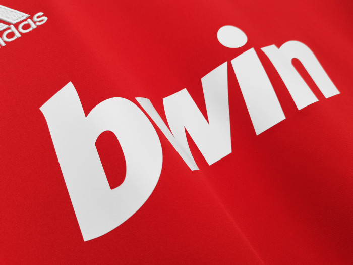 Real Madrid Third Long Sleeve Retro Jersey 2011/12