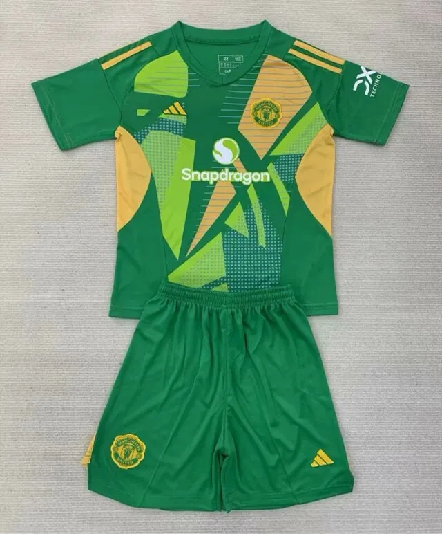 Manchester United Goalkeeper Kids Suit 24/25 Green