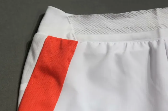 Manchester United Player Home Shorts 24/25