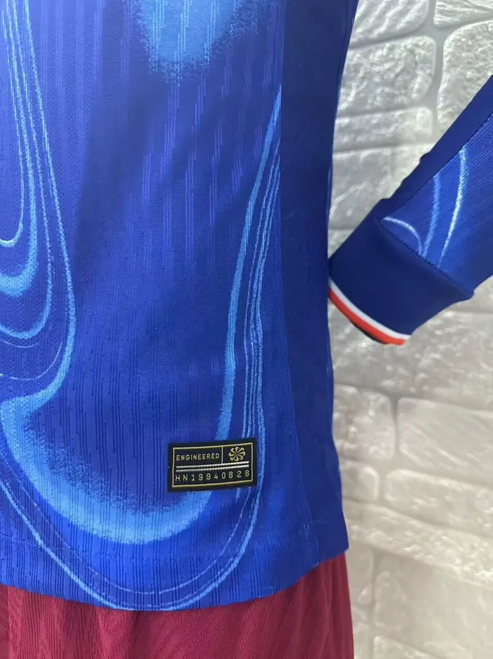 Chelsea Home Player Long Sleeve Jersey 24/25