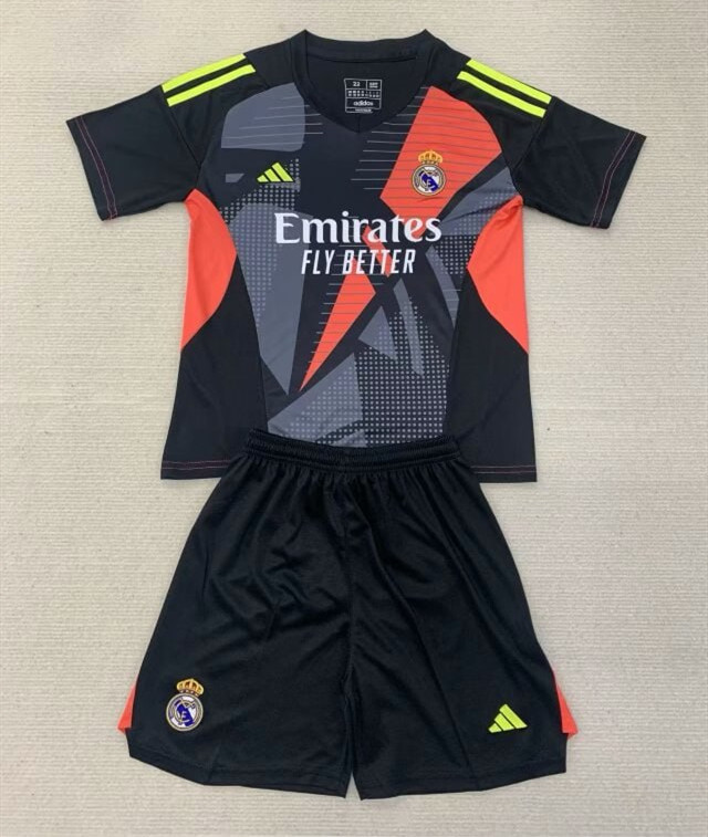 Real Madrid Goalkeeper Kids Suit 24/25 Black