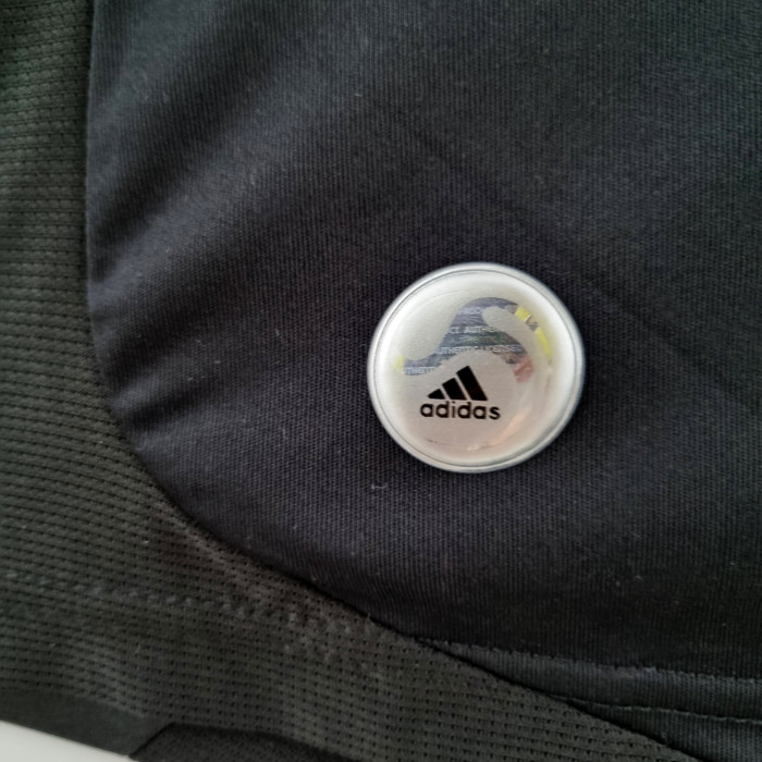 Real Madrid Away Retro Jersey 2009/10