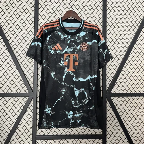 Bayern Munich Away Man Jersey 24/25