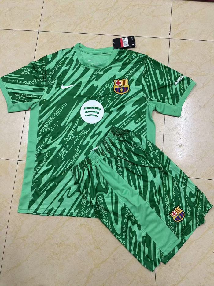 Barcelona Goalkeeper Man Jersey Suit 24/25