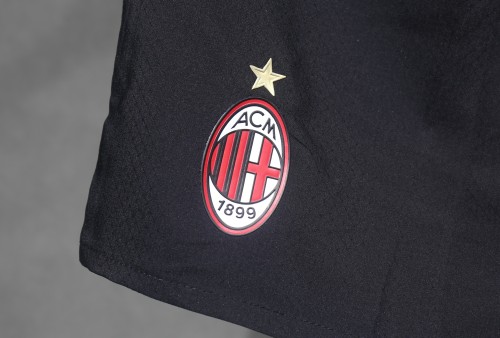 AC Milan Player Home Shorts 24/25