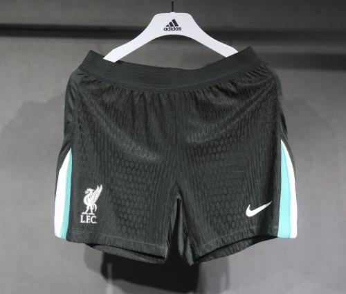 Liverpool Away Player Shorts 24/25
