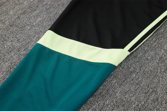 Manchester United Training Jacket 24/25