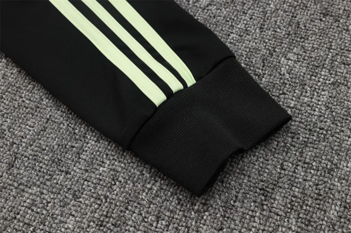 Manchester United Training Jacket 24/25