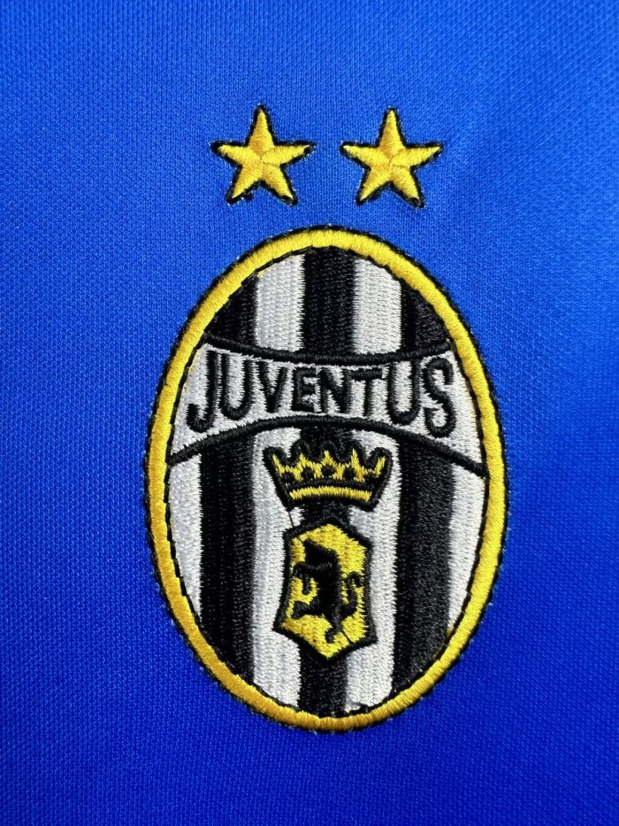Juventus Away Long Sleeve Retro Jersey 1999/00
