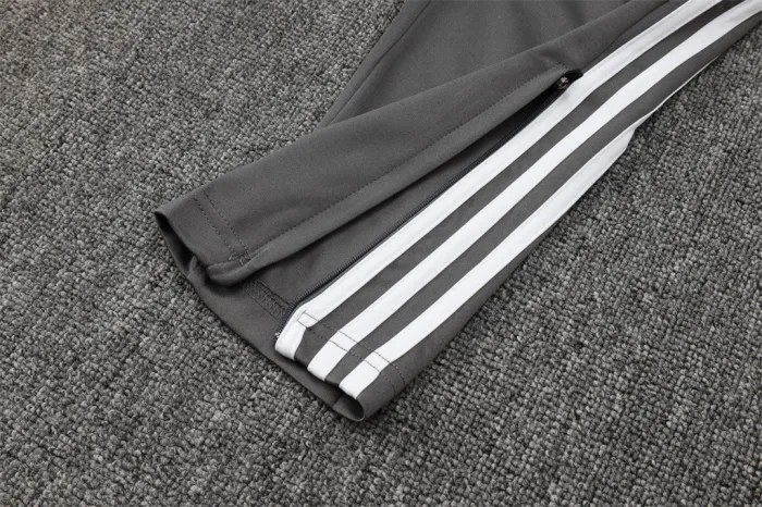 Real Madrid Training Pants 24/25