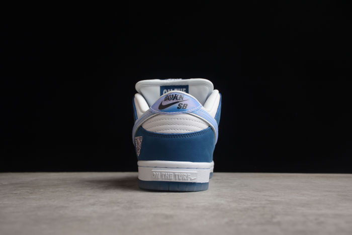 Born x Raised Nike SB Dunk Low FN7819-400