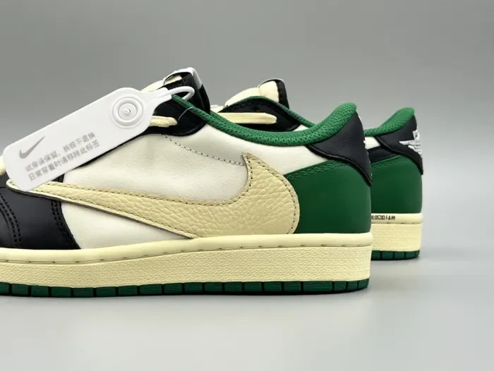 Travis Scott x Air Jordan 1 Green