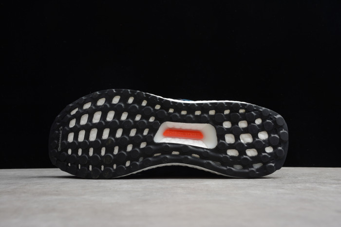 UltraBoost S&L Collegiate Navy Legend Marine Gold Met EF0725