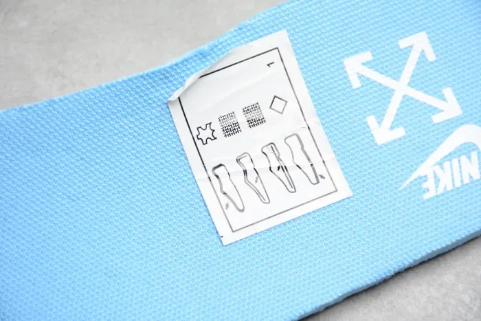 Off-White x Air Force 1 MCA UniversityBlue with Zip-Tie Cl1173-400