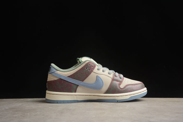 SB Dunk Low Crenshaw Skate Club - FN4193-100