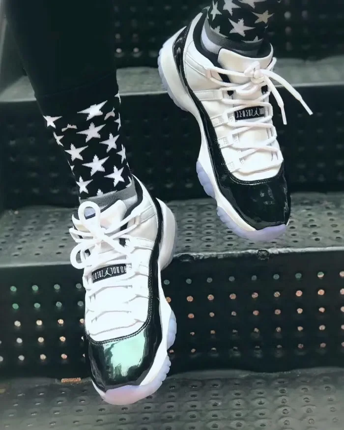 Air Jordan 11 Low “Easter” 528895-145