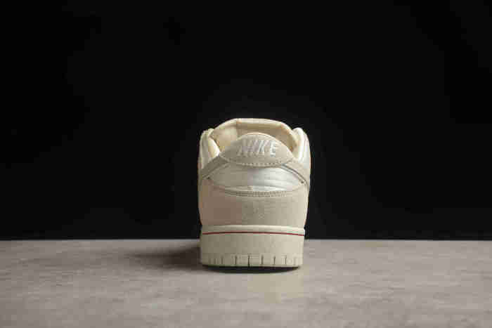 SB Dunk Low Valentine's Day Light Bone FZ5654-100