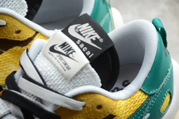 Sacai x Vaporwaffle Green Yellow CI9928-300