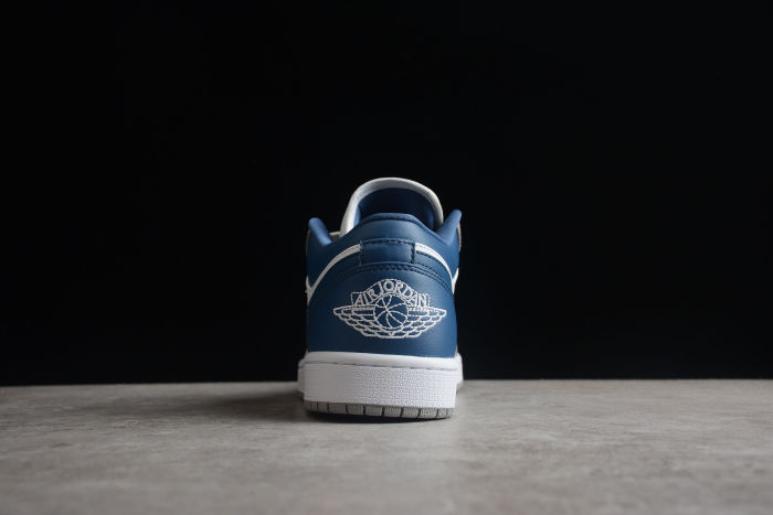 Air Jordan 1 Low “Stealth French Blue” DC0774-042