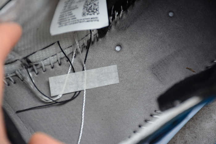 Air Jordan 1 Retro High Silver Toe (W) CD0461-001