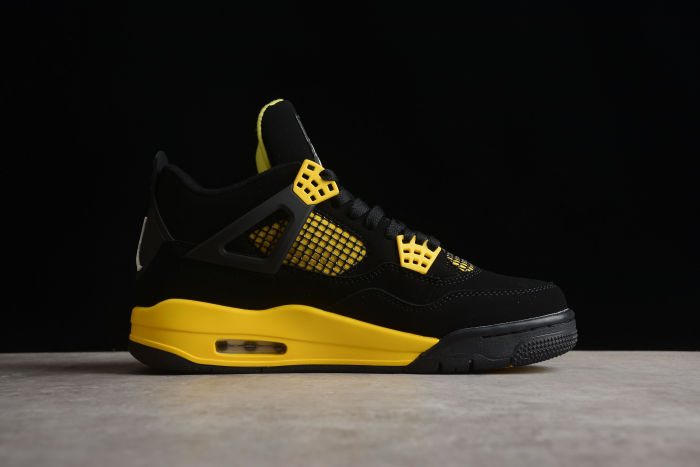 Air Jordan 4 Retro Thunder 2023 DH6927-017