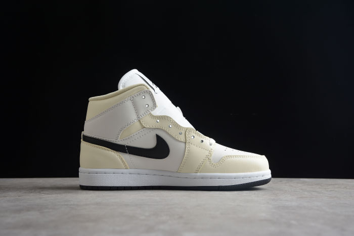 Air Jordan 1 Mid SE Coconut Milk Particle Grey